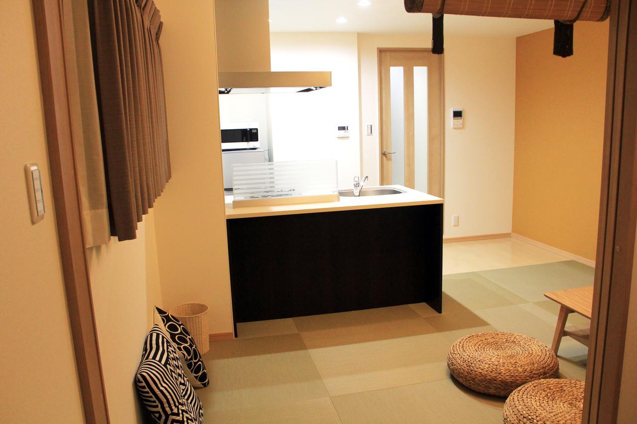 Universal Hotel Nishikujo Oszaka Kültér fotó